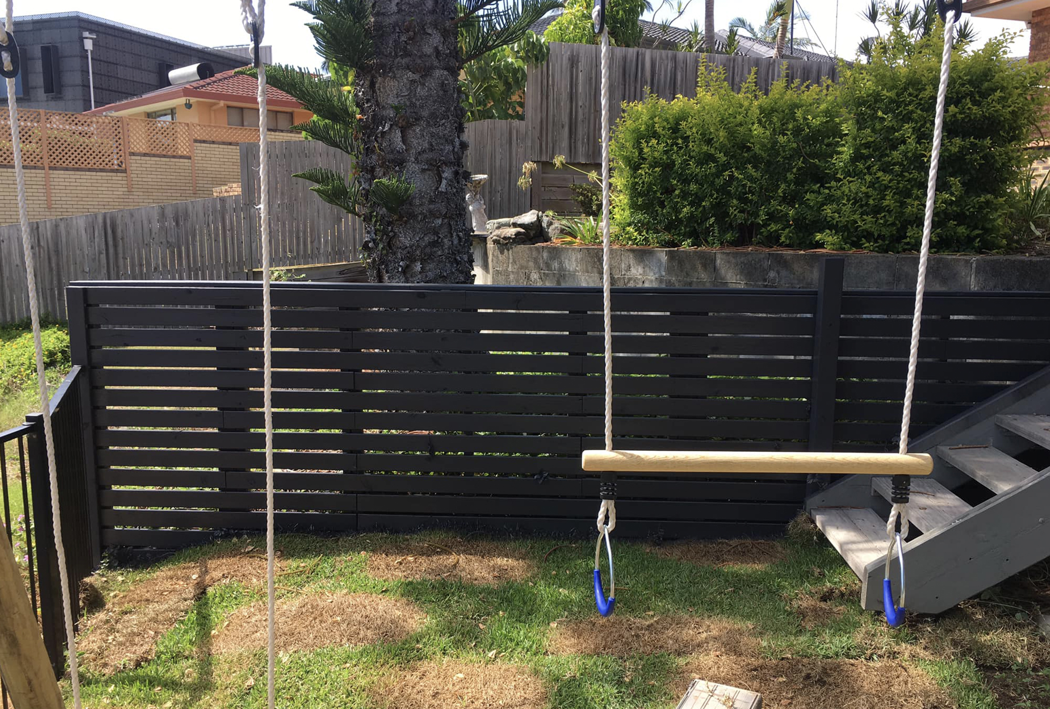 Spraying Fences Pimpama